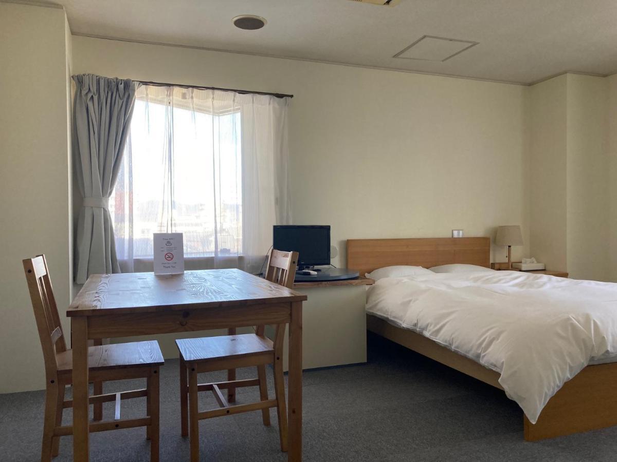 J-Hoppers Beppu Guesthouse ジェイホッパーズ別府ゲストハウス Exterior photo