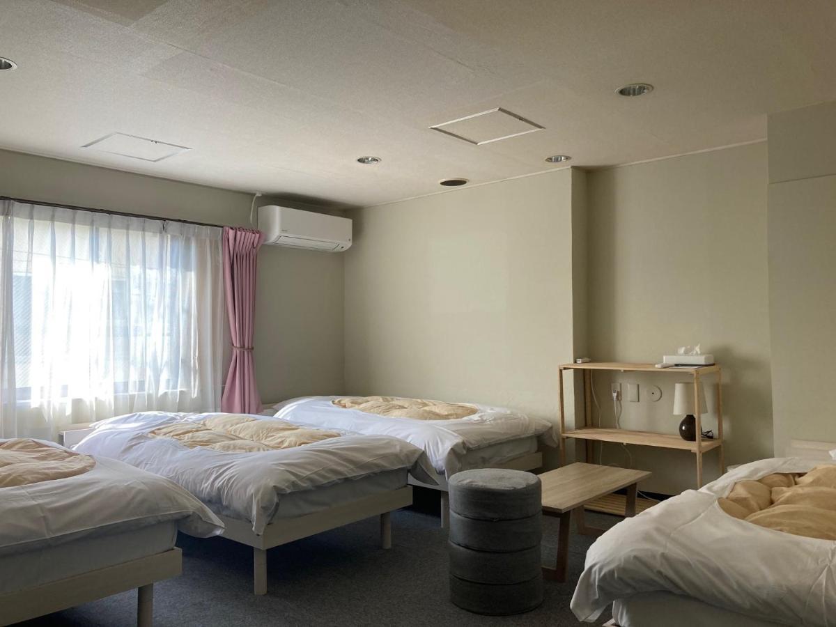 J-Hoppers Beppu Guesthouse ジェイホッパーズ別府ゲストハウス Exterior photo