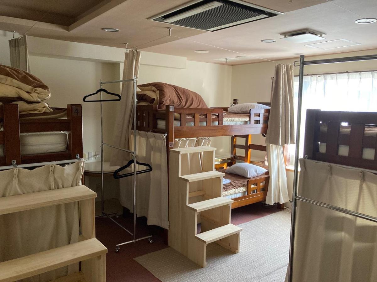 J-Hoppers Beppu Guesthouse ジェイホッパーズ別府ゲストハウス Exterior photo